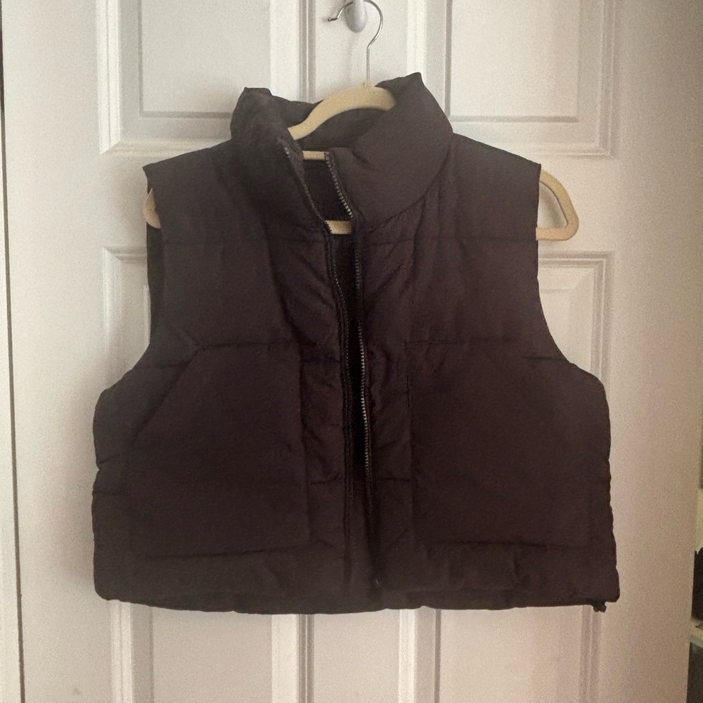 Love Tree Black Label crop vest